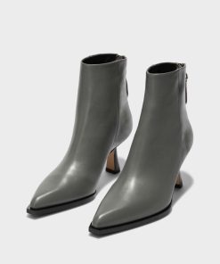 Sallygates.shop0ee1ee255d 1