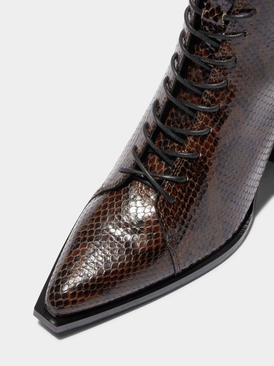 Sallygates.shop23e810053b 2