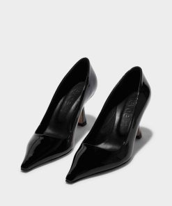 Sallygates.shop270d912e47 1