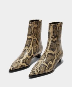 Sallygates.shop28cadd52e9 1