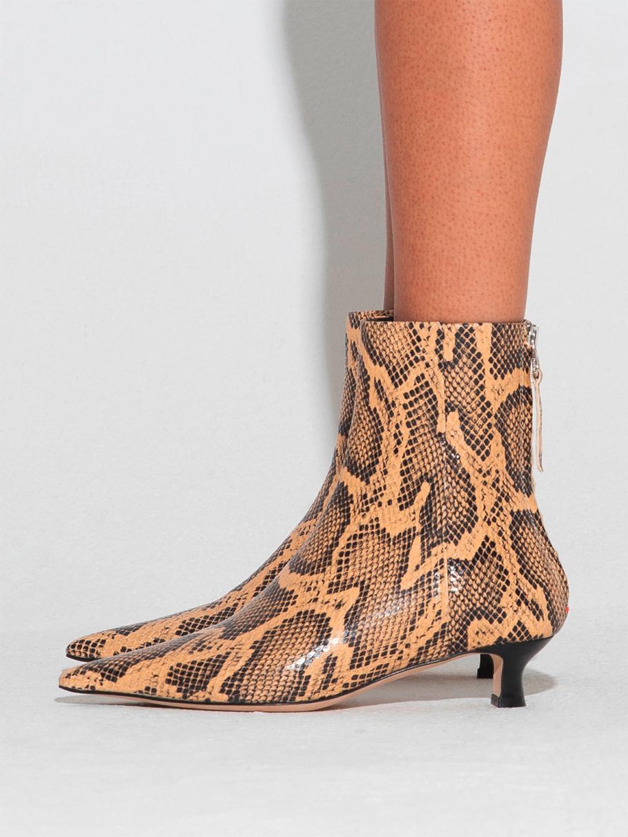 Sallygates.shop292aa975d1 4