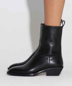 Sallygates.shop30a542eb65 4