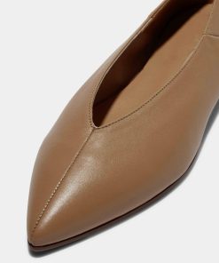 Sallygates.shop313ae00150 2