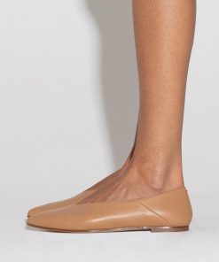 Sallygates.shop313ae00150 4