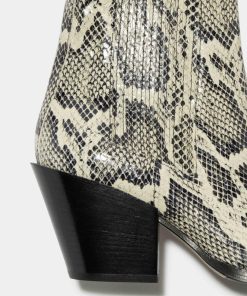 Sallygates.shop5b6b546347 2