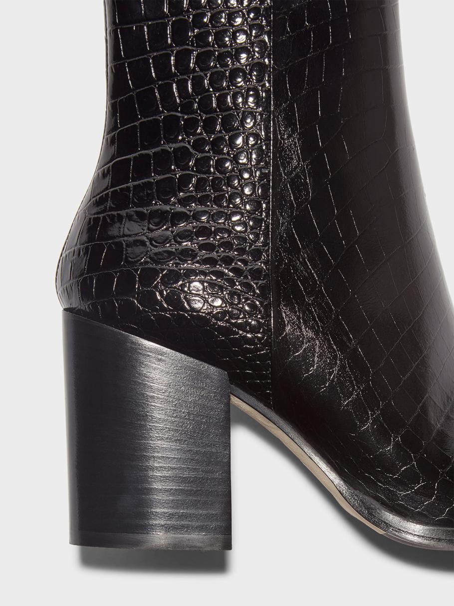 Sallygates.shop5cd938701e 2