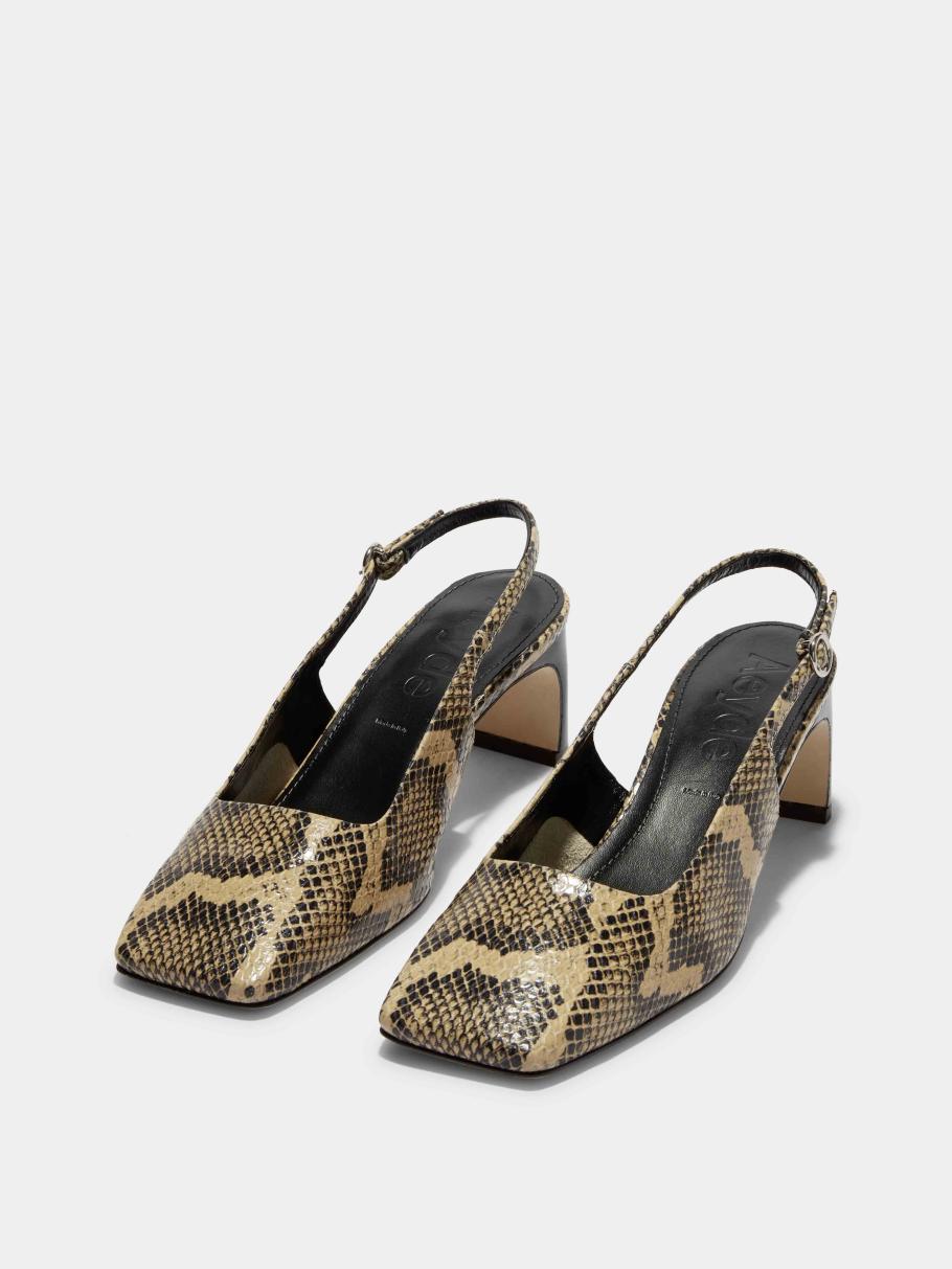 Sallygates.shop5cf1ed6f6e 1