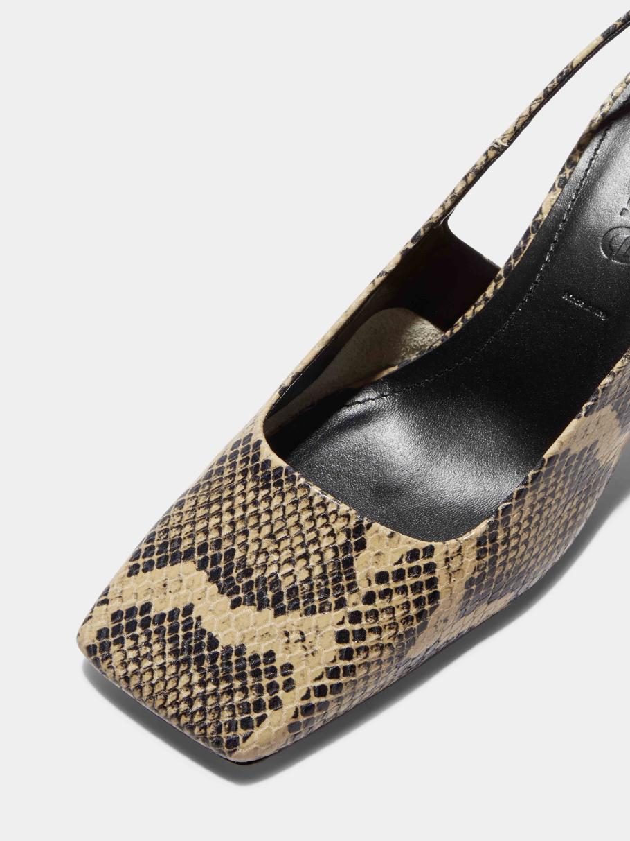 Sallygates.shop5cf1ed6f6e 2