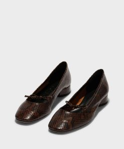 Sallygates.shop5f6a5d0013 1