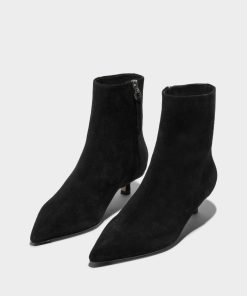 Sallygates.shop6e4cd33324 1