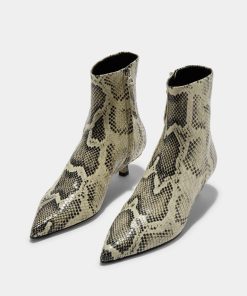 Sallygates.shop79f81a047d 1