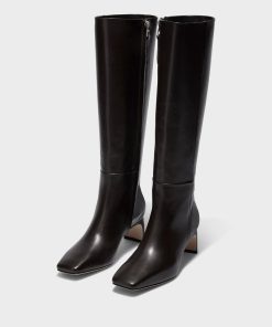 Sallygates.shop94c07861d9 1