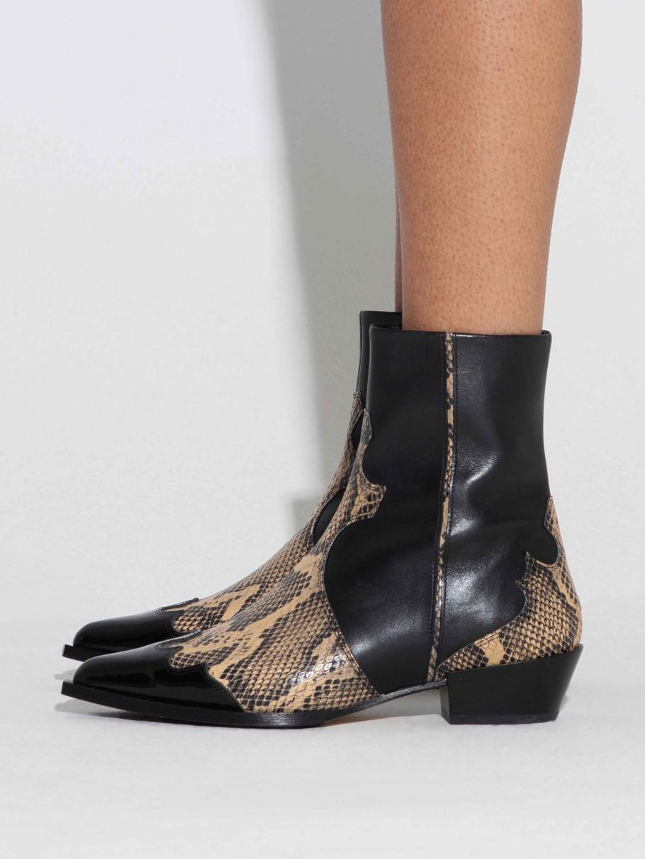 Sallygates.shop9cac62a511 4