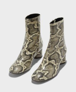 Sallygates.shopfe386ae083 1